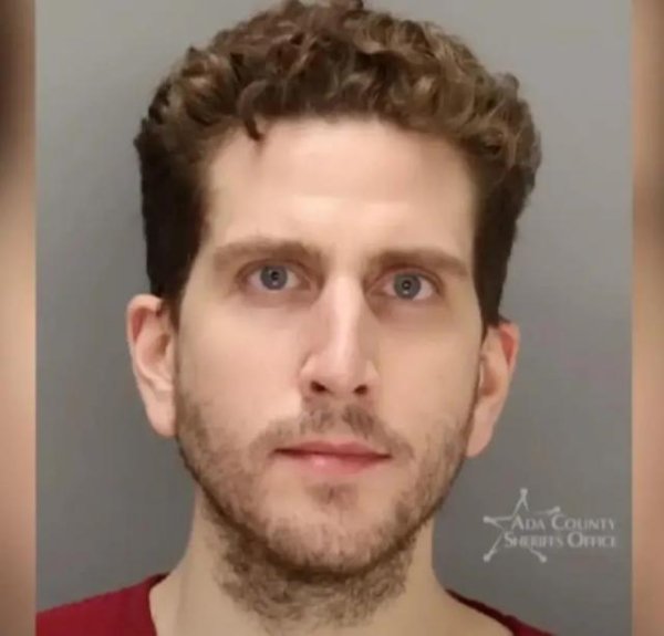 好股盛 残杀4名大学生却要逃脱死刑！凶手身份竟是犯罪学博士